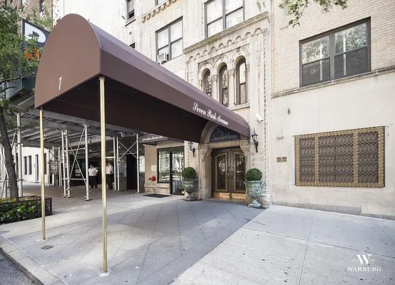 Rented by Warburg | media 11