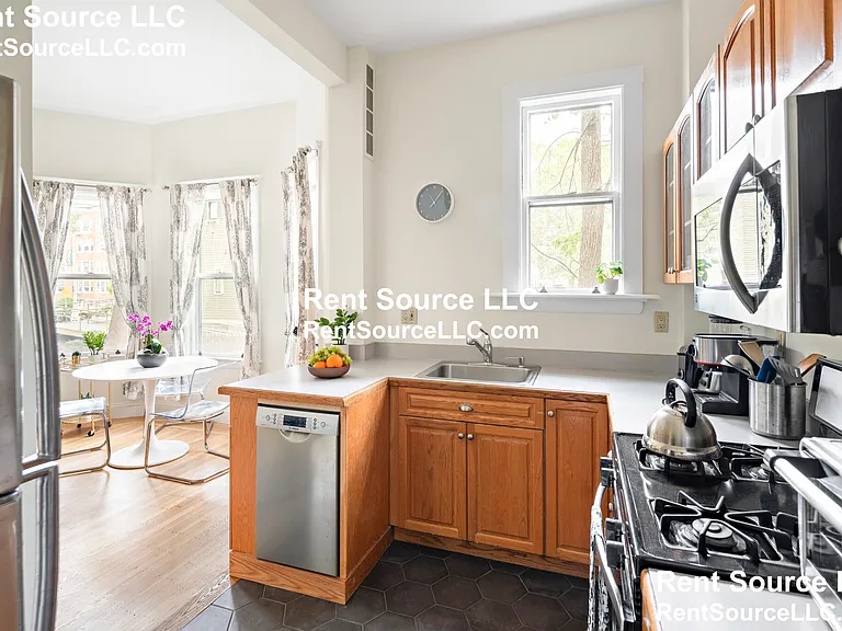 1617 Massachusetts Ave #3 — Photo 3