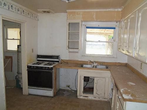 3rd image of 339 Monte Vista Way