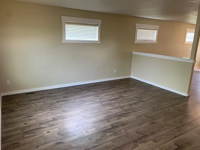 1826 Bluestone Dr — Photo 12