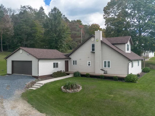2758 Dora Timblin Rd, Punxsutawney, PA 15767