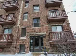 3038 N Halsted St UNIT B4, Chicago, IL 60657