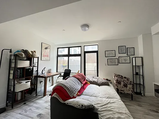 Rented by CCM Property Management LLC | media 22