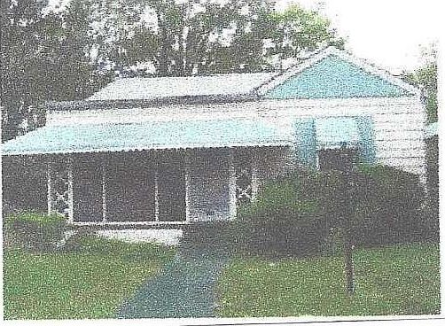 2nd image of 105 Ozone St SW