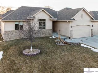 8608 S 17th St, Bellevue, NE 68147
