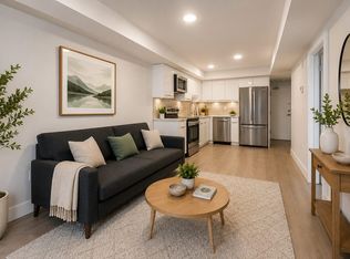 3050 Kingsway #206, Vancouver, BC V5R5J7