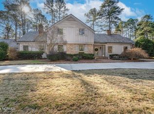 3819 Woodlawn Rd, Rocky Mount, NC 27804