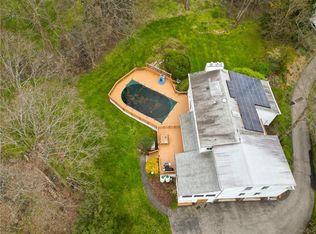 3 Elena Dr, Cortlandt Manor, NY 10567