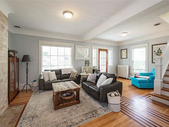3rd image of 1335 Giel Ave