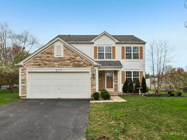 257 Indian Ridge Ln SE, Lake Villa, IL 60046