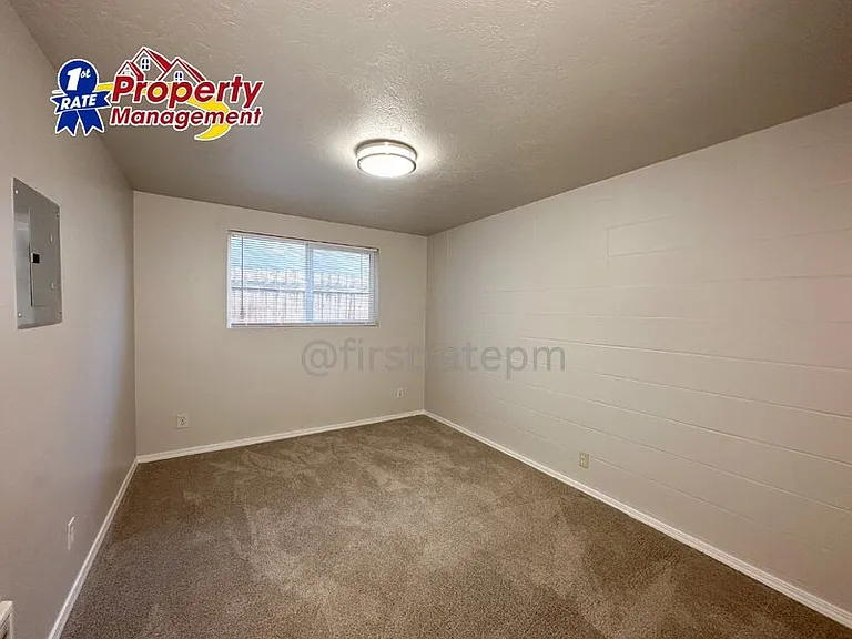 1205 W Beacon St — Photo 15