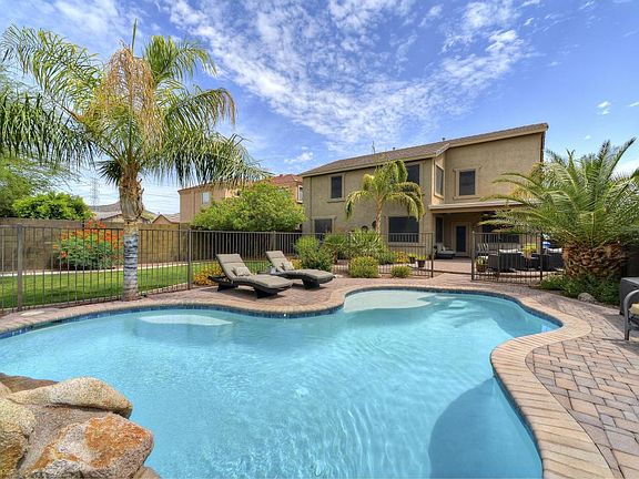 5th image of 2619 E Bear Creek Ln