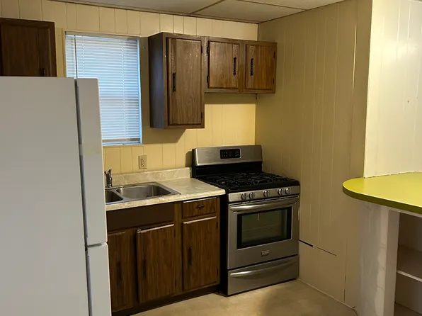 1129 Elm St #2, Reading, PA 19604