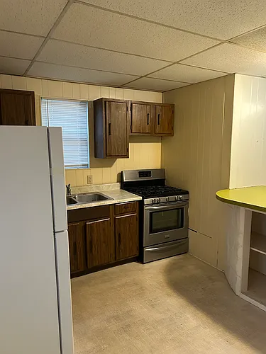 1129 Elm St #2 Photo 1