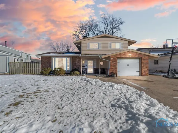 5854 Vistamar Rd, Toledo, OH 43611