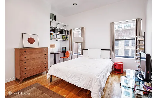 Rented by Douglas Elliman | media 5