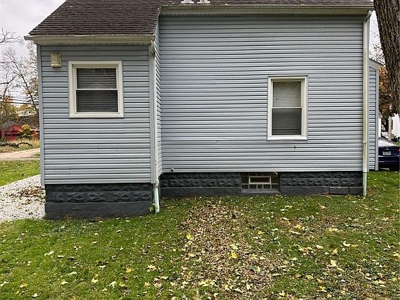 4th image of 1030 Nome Ave