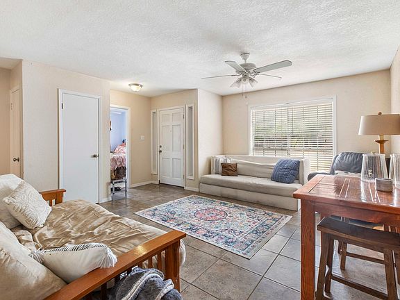 4th image of 1403 Sunny Ct