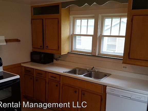 3rd image of 225 Deleglise St