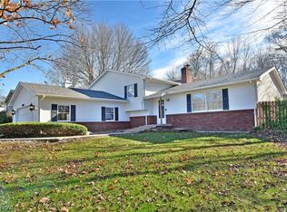 2402 Williams Rd, Cortland, OH 44410