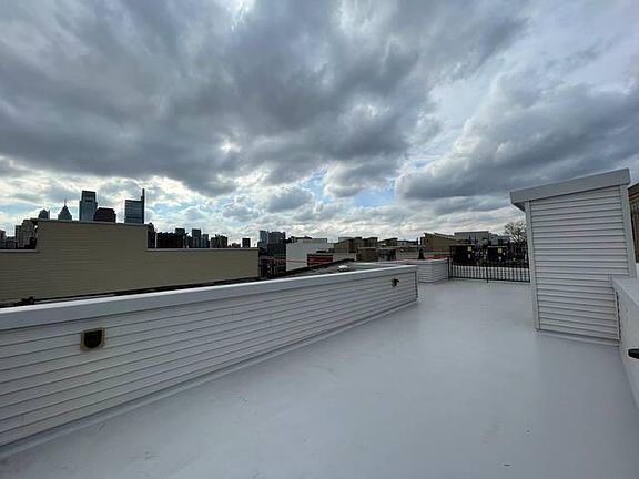 5th image of 725 N 17th St #C