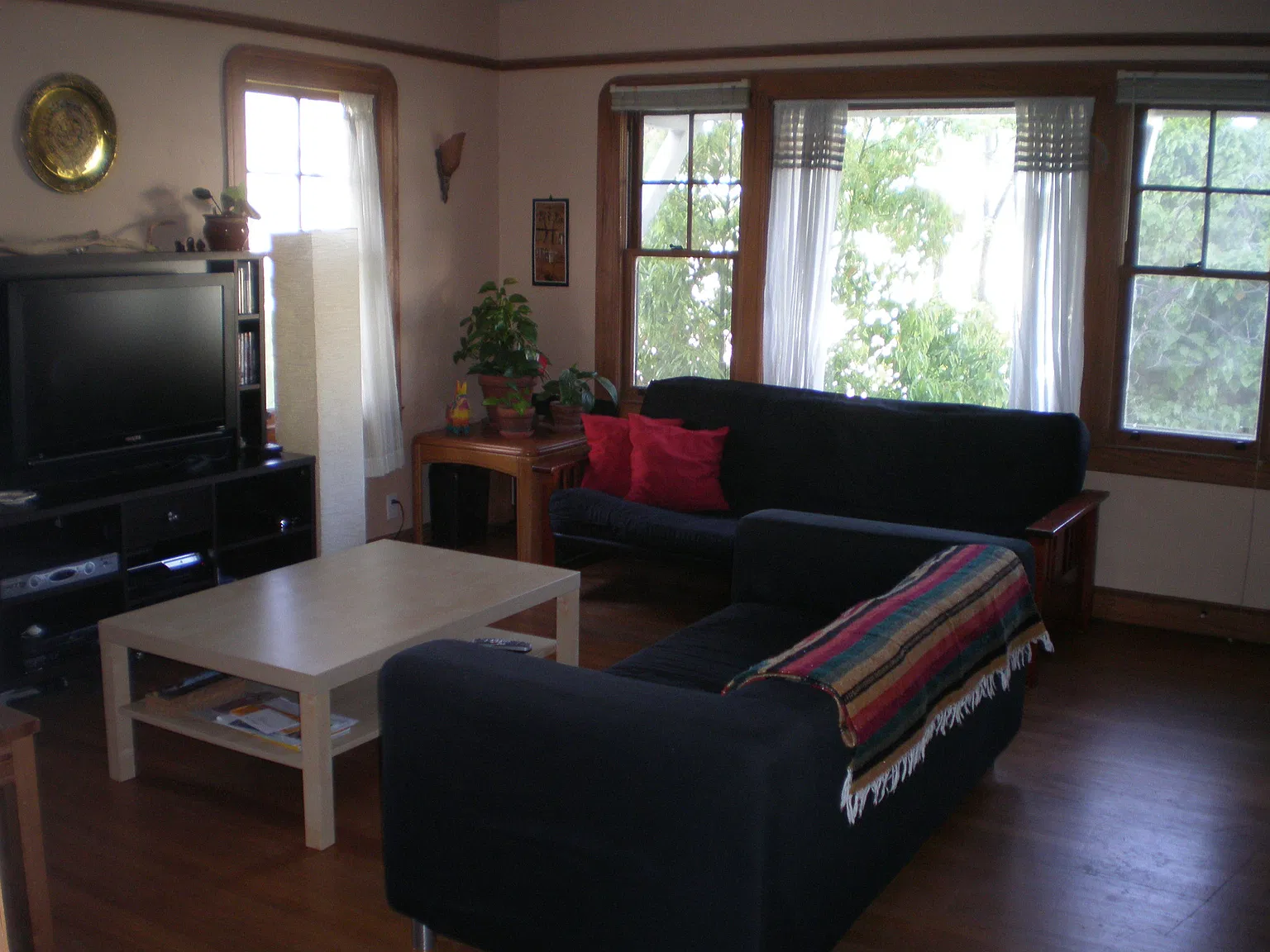 1 bed, 832 sqft, $1,850 — Photo 2