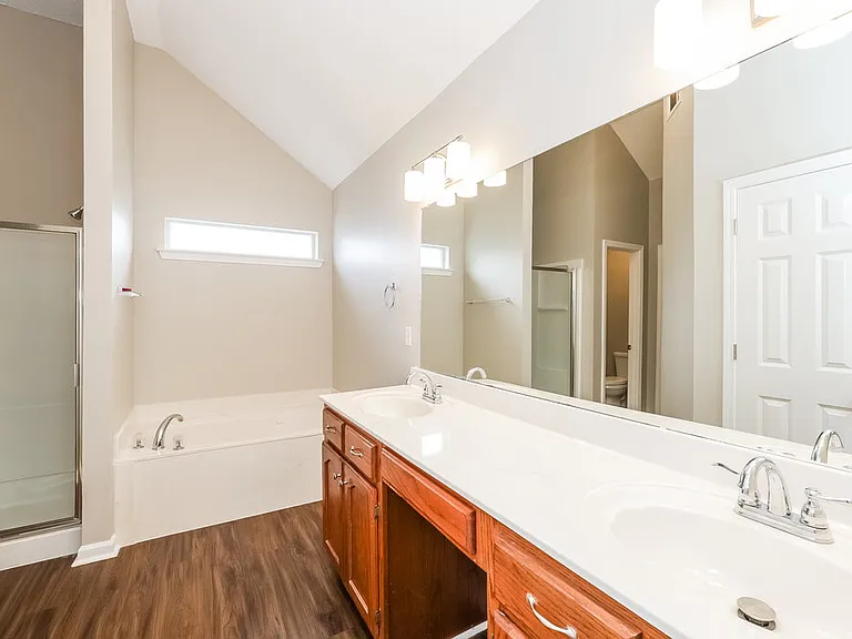 13268 Sandbourne S — Photo 11