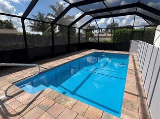 9900 NW 39th Ct, Coral Springs, FL 33065