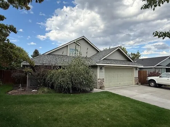 3310 NE Mendenhall Dr, Bend, OR 97701