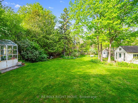 5th image of 7135 Pond St
