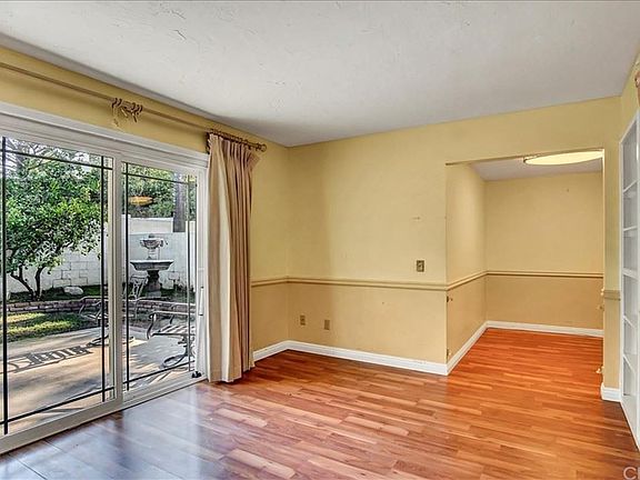 5th image of 1613 Red Hill North Dr