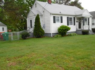 322 Bristol Ave, Colonial Heights, VA 23834