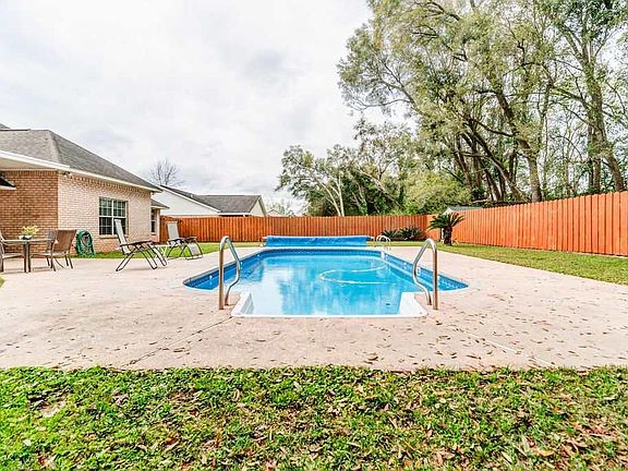 4th image of 3534 Ashmore Ln