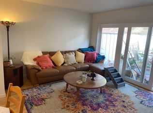 1136 Terra Nova Blvd, Pacifica, CA 94044