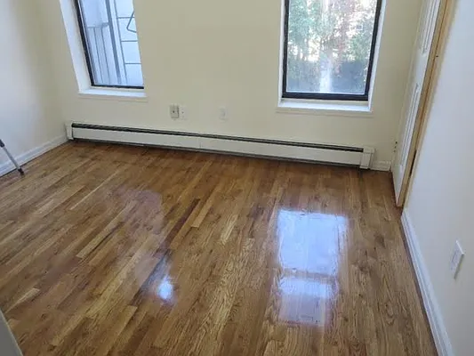 Rented by Sido New York LLC | media 22