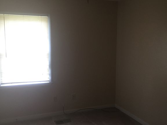5th image of 751 Tampa Ave