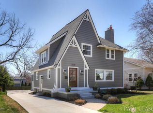2220 Argentina Dr SE, East Grand Rapids, MI 49506
