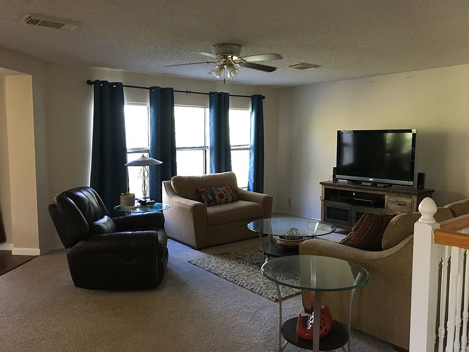 1st image of 14143 Emerald Hill Dr