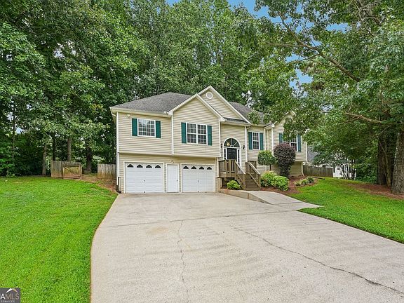 3rd image of 245 Glen Ridge Dr