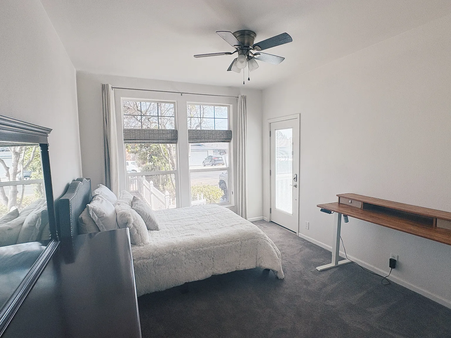 1 bed, 2753 sqft, $1,000 — Photo 1