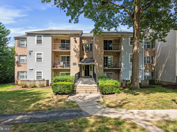 18300 Streamside Dr APT 102, Gaithersburg, MD 20879