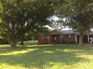 3950 Jones Bend Rd, Paris, TN 38242