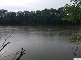 2451 Croft Ferry Rd E, Gadsden, AL 35903