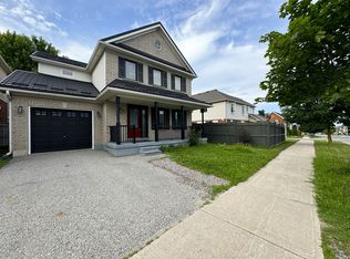 52 Brookwood Dr, Barrie, ON L4N0Z1