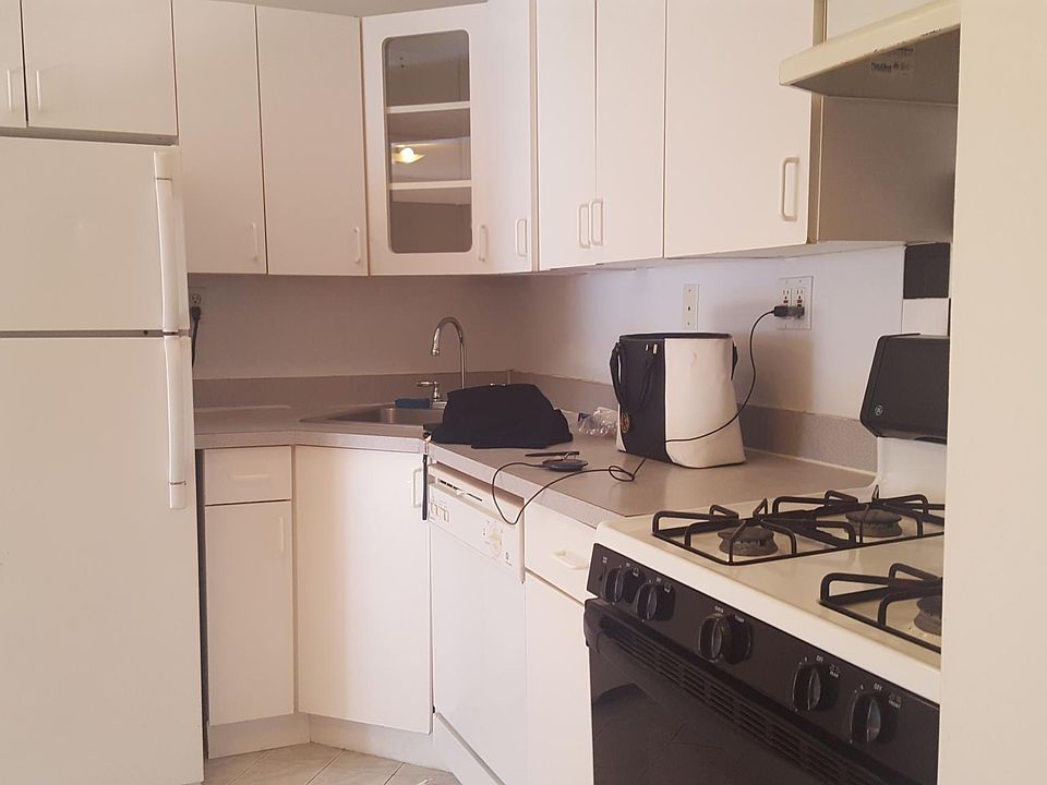1st image of 117-21 9th Ave