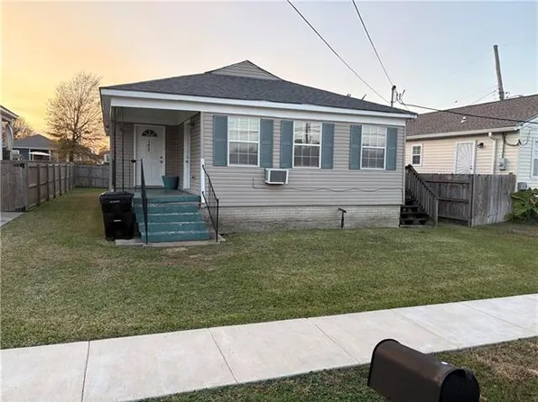 6432 Baccich St, New Orleans, LA 70122