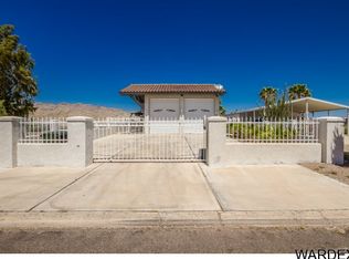 719 Riverfront Dr, Bullhead City, AZ 86442