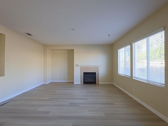 5th image of 25436 Chipman Hill Ct