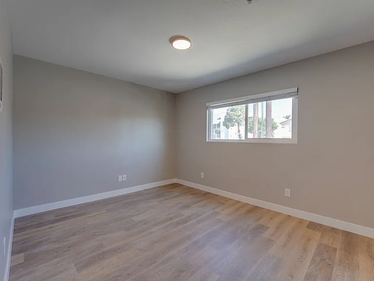 Duplet at Hillcrest | Modern Studio, 1 & 3 Bedroom Apartments — Photo 48