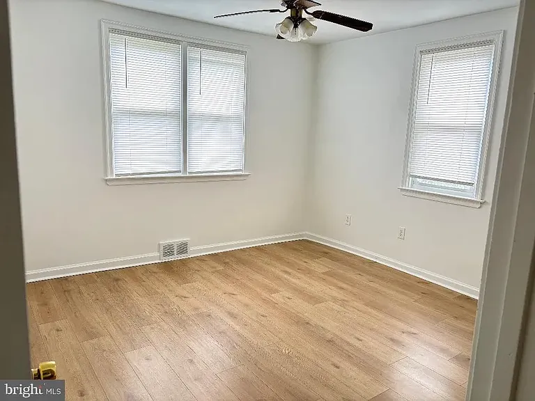 120 Overhill Ave — Photo 9